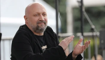 Спрятавший убитую женщину в машине Куценко рассказал об угрозах сокамерников