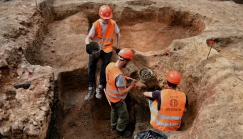 Собянин: в этом году археологи обнаружили в Москве рекордное число предметов