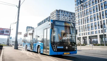 На пяти маршрутах из Москвы до трех городских округов курсируют современные автобусы новой поставки На пяти маршрутах из Москвы до трех городских округов курсируют современные автобусы новой поставки