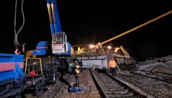 Поезда начали ходить по направлению Москва &ndash; Минск после обрушения путепровода в Вязьме