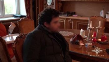 В Москве задержаны трое подозреваемых в аферах с бесплатной парковкой