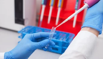 Роспотребнадзор выявил ботулинический токсин в остатках готовой продукции