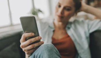 Большинство опрошенных избирателей в Москве планируют голосовать дистанционно