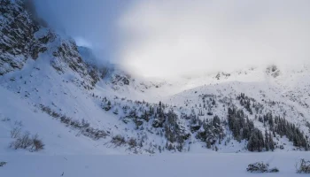 В Индии погиб попавший под лавину россиянин