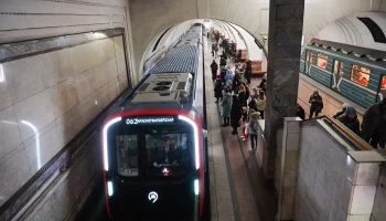 Интервалы движения увеличены на Замоскворецкой линии метро из-за человека на пути