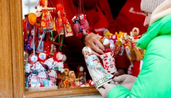 Уникальные сувениры представят на площадках фестиваля "Московская Масленица"