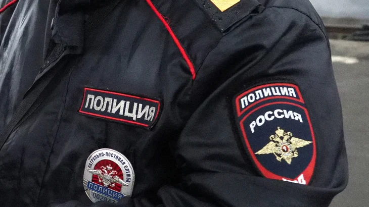 Школьница погибла после падения с пятого этажа в Карелии Школьница погибла после падения с пятого этажа в Карелии