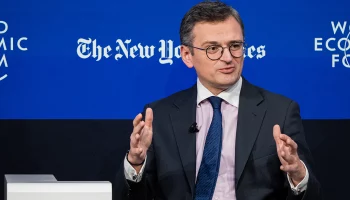 &laquo;Наш флаг &mdash; сине-желтый&raquo;: Кулеба ответил на призыв Папы Римского к перемирию