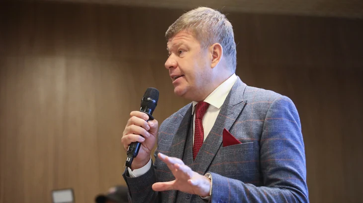 «Занималась только собой»: Губерниев заявил, что Вяльбе «было наплевать на людей» «Занималась только собой»: Губерниев заявил, что Вяльбе «было наплевать на людей»