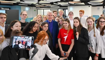 Собянин открыл новую школу в районе Ховрино