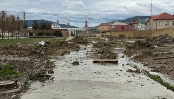 Семьям погибших при наводнении в Дагестане выплатили по 1 млн рублей Семьям погибших при наводнении в Дагестане выплатили по 1 млн рублей