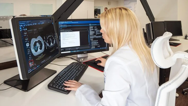 Собянин: Москва по поручению президента развивает ИИ-сервисы в сфере медицины Собянин: Москва по поручению президента развивает ИИ-сервисы в сфере медицины