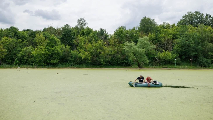 Ученые исследуют водные экосистемы в городской части «Лосиного Острова»