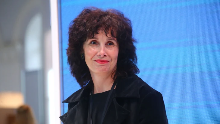 Галина Юзефович назвала главные преимущества Москвы перед Нью-Йорком и Парижем Галина Юзефович назвала главные преимущества Москвы перед Нью-Йорком и Парижем