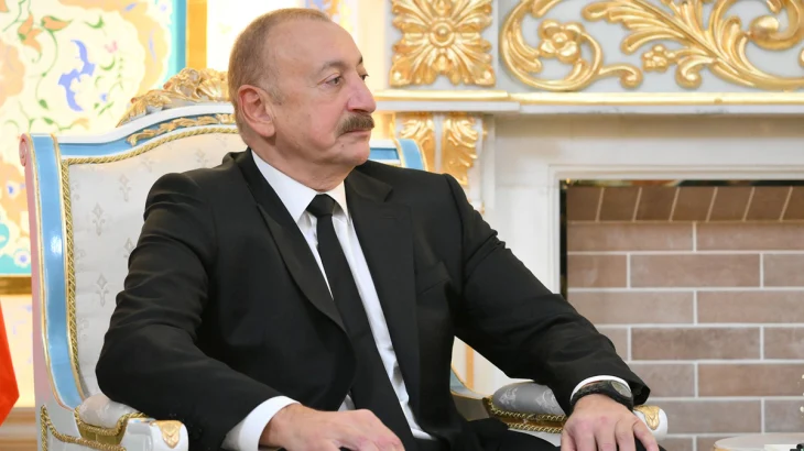 Алиев: Азербайджан и Армения закрыли страницу войны Алиев: Азербайджан и Армения закрыли страницу войны