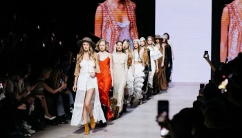 В "Зарядье" началась пятая Московская неделя моды