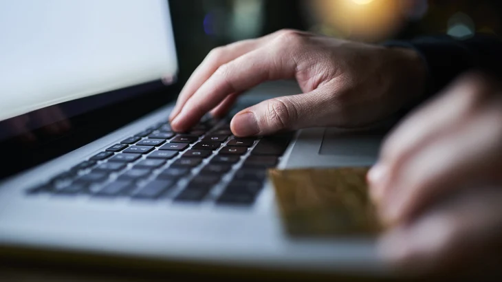 На портале mos.ru теперь можно получить онлайн-консультации по участию в земельно-имущественных торг На портале mos.ru теперь можно получить онлайн-консультации по участию в земельно-имущественных торг