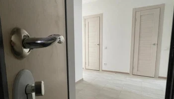 Более 370 москвичей получили квартиры по реновации в доме на улице Кедрова