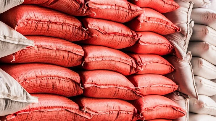 Европарламент поддержал введение пошлин на удобрения из России Европарламент поддержал введение пошлин на удобрения из России