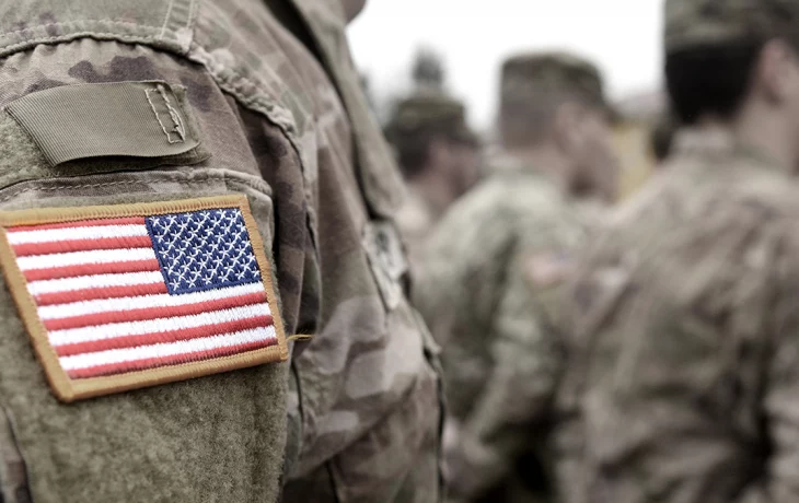 AFP: По авиабазе США на западе Ирака выпустили по меньше мере 15 ракет AFP: По авиабазе США на западе Ирака выпустили по меньше мере 15 ракет