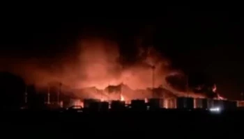 Площадь пожара в ростовском Пролетарске достигла 10 тыс квадратных метров