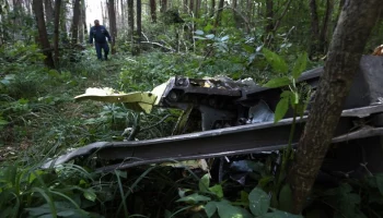 Руководитель Росавиации: черные ящики разбившегося SSJ 100 обнаружены в Подмосковье