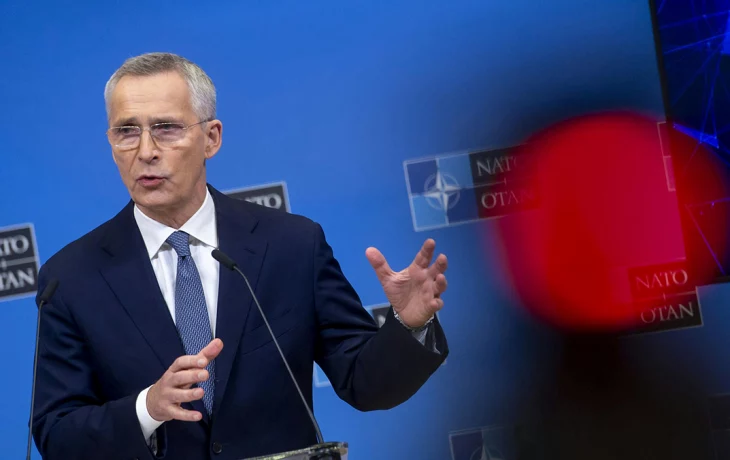 Столтенберг: НАТО созовет 19 апреля заседание с участием Зеленского