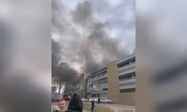 Пожар в ТЦ Калининграда локализован на площади 7 тыс "квадратов"