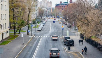 Мантулинскую улицу и проезд вдоль парка «Красная Пресня» благоустроили в Москве Мантулинскую улицу и проезд вдоль парка «Красная Пресня» благоустроили в Москве