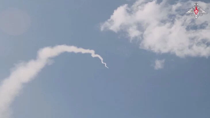 Средства ПВО уничтожили беспилотник ВСУ на подлете к Воронежу Средства ПВО уничтожили беспилотник ВСУ на подлете к Воронежу