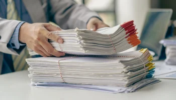 Роструд рассказал о порядке выплаты 13-й зарплаты Роструд рассказал о порядке выплаты 13-й зарплаты