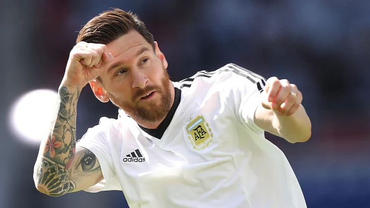 Месси признали лучшим футболистом в истории Месси признали лучшим футболистом в истории