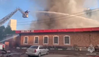 Пожарные ликвидировали пожар в ресторане в Люблине