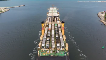 Паром «Трабзон — Сочи» вернулся в Турцию, не получив разрешения на вход в порт