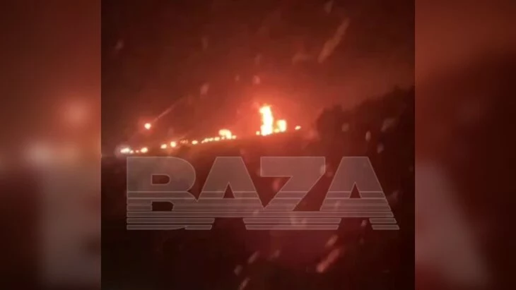 Пожар вспыхнул на Новошахтинском нефтеперерабатывающем заводе после атаки БПЛА Пожар вспыхнул на Новошахтинском нефтеперерабатывающем заводе после атаки БПЛА