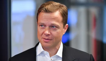 Ликсутов напомнил о бесплатной парковке в Москве в воскресенье