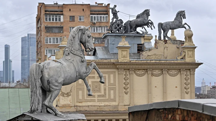 Собянин: Реконструкция Московского ипподрома завершится через год Собянин: Реконструкция Московского ипподрома завершится через год