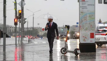 Грозу и порывистый ветер спрогнозировали в Москве 30 июля