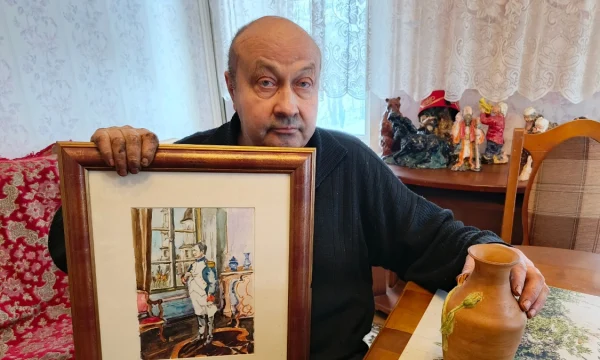 Московский гончар создал кувшины с изображением храмов Московский гончар создал кувшины с изображением храмов