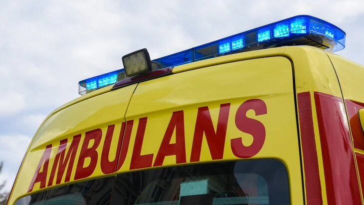 ERTNews: женщина погибла при взрыве бомбы в греческих Салониках ERTNews: женщина погибла при взрыве бомбы в греческих Салониках