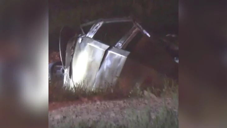 Fox 4: полиция расследует смертельную аварию с участием Cybertruck в Техасе Fox 4: полиция расследует смертельную аварию с участием Cybertruck в Техасе