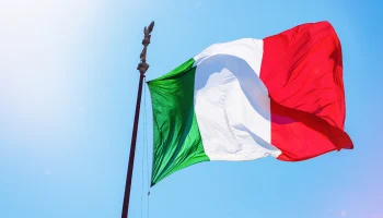 УЕФА пригрозил Италии лишением права на проведение ЧЕ-2032