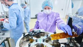 Анатолий Гарбузов: Московские предприятия наращивают выпуск продукции для поддержки иммунитета