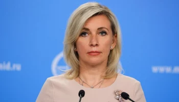 Захарова осудила слова Пугачевой и Макаревича после теракта в "Крокусе"