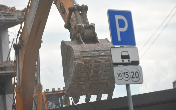 Незаконную постройку ликвидировали рядом с детской площадкой в Рязанском районе Незаконную постройку ликвидировали рядом с детской площадкой в Рязанском районе