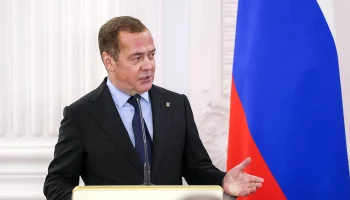 &laquo;Осеннее обострение&raquo;: Медведев отреагировал на ультиматум кандидата в канцлеры ФРГ