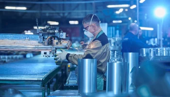 Столичная промышленность помогает развитию ракетно-космической отрасли страны