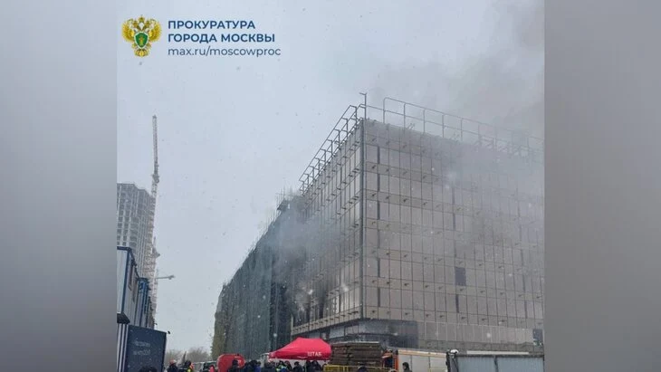 ТАСС: пожару на севере Москвы присвоен максимальный ранг сложности ТАСС: пожару на севере Москвы присвоен максимальный ранг сложности