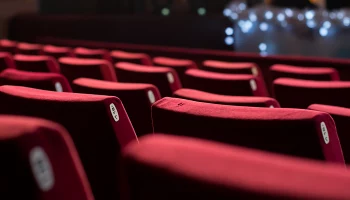 Пиратские фильмы исчезли из российских кинотеатров. Как это отразится на прокатчиках