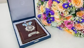 Сергей Собянин вручил государственные награды московским многодетным семьям